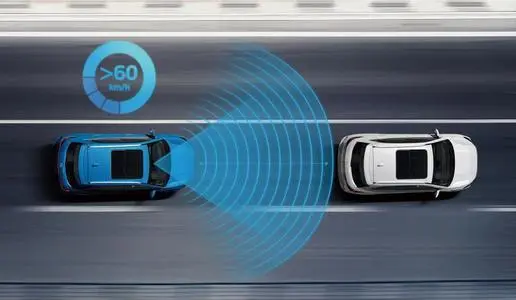 產業融合加速自動駕駛技術商業化應用